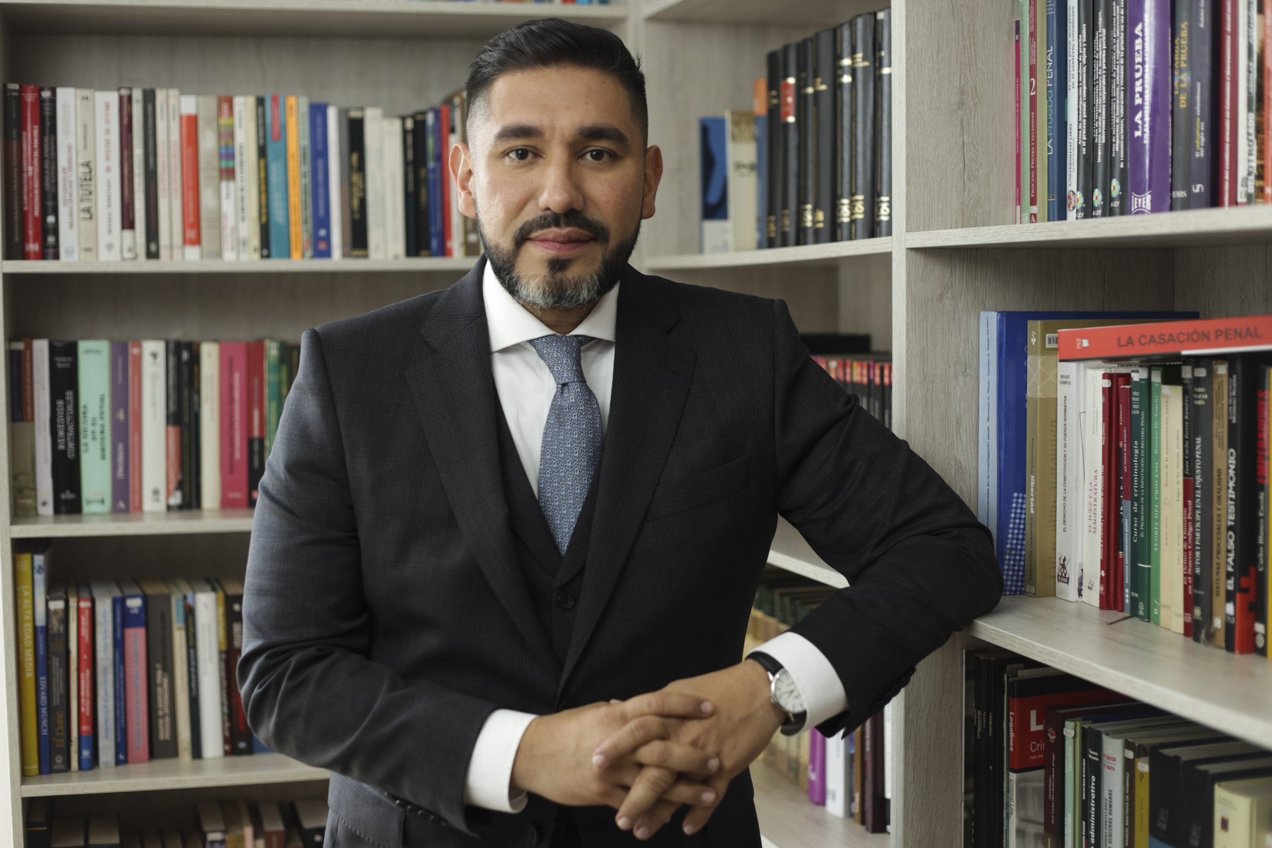 Gustavo Moreno (25)